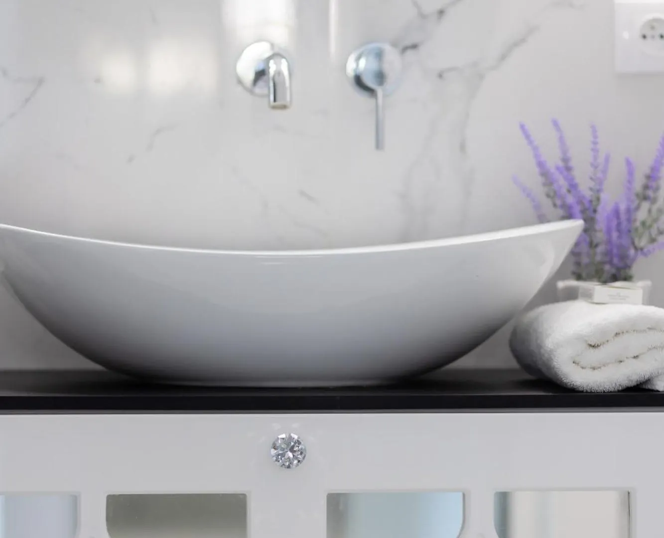 Elegant Apartments With Balcony & Parking Warsaw By Noclegi Renters Poland
