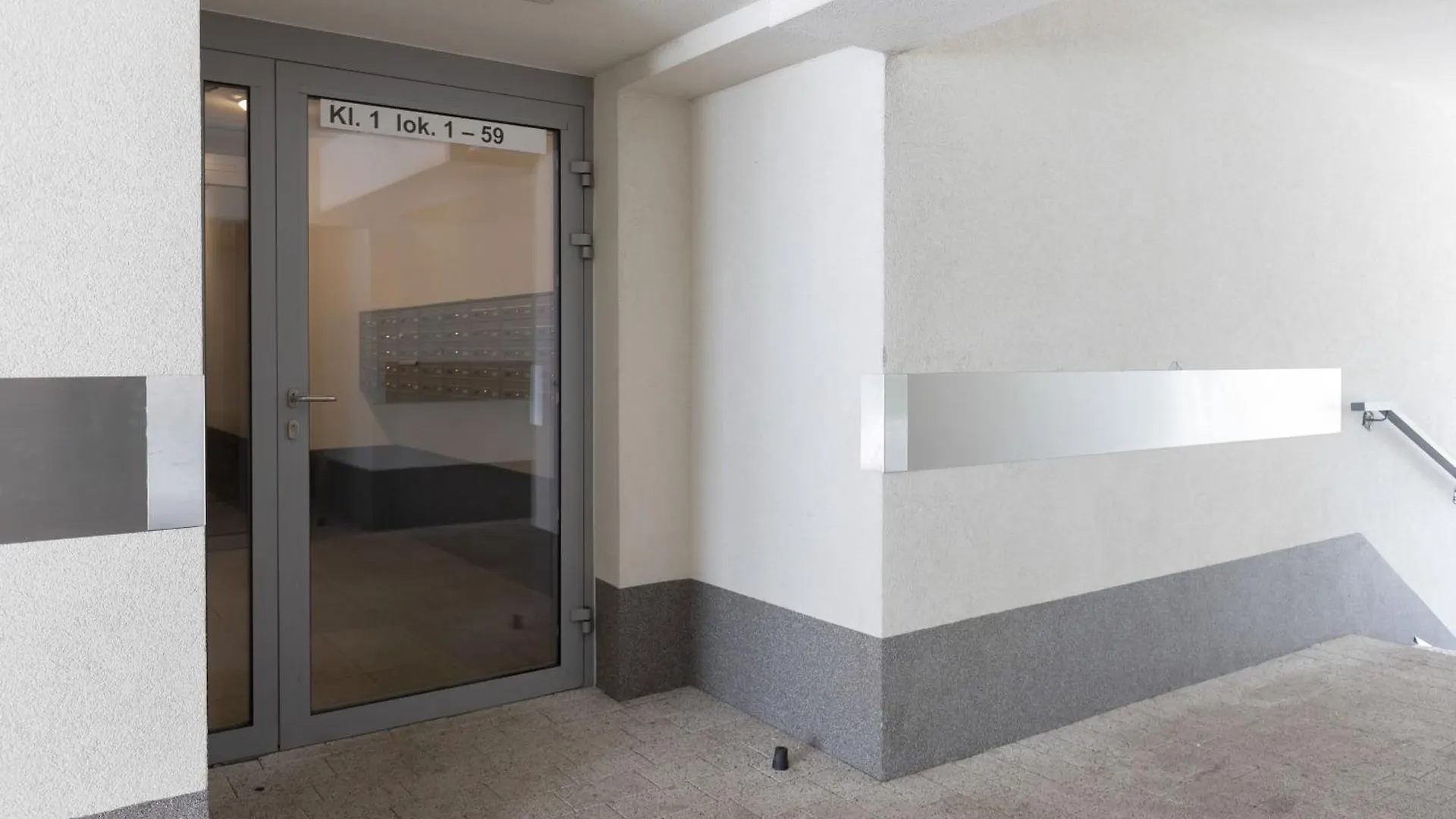 Elegant Apartments With Balcony & Parking Warsaw By Noclegi Renters 0*,  Poland