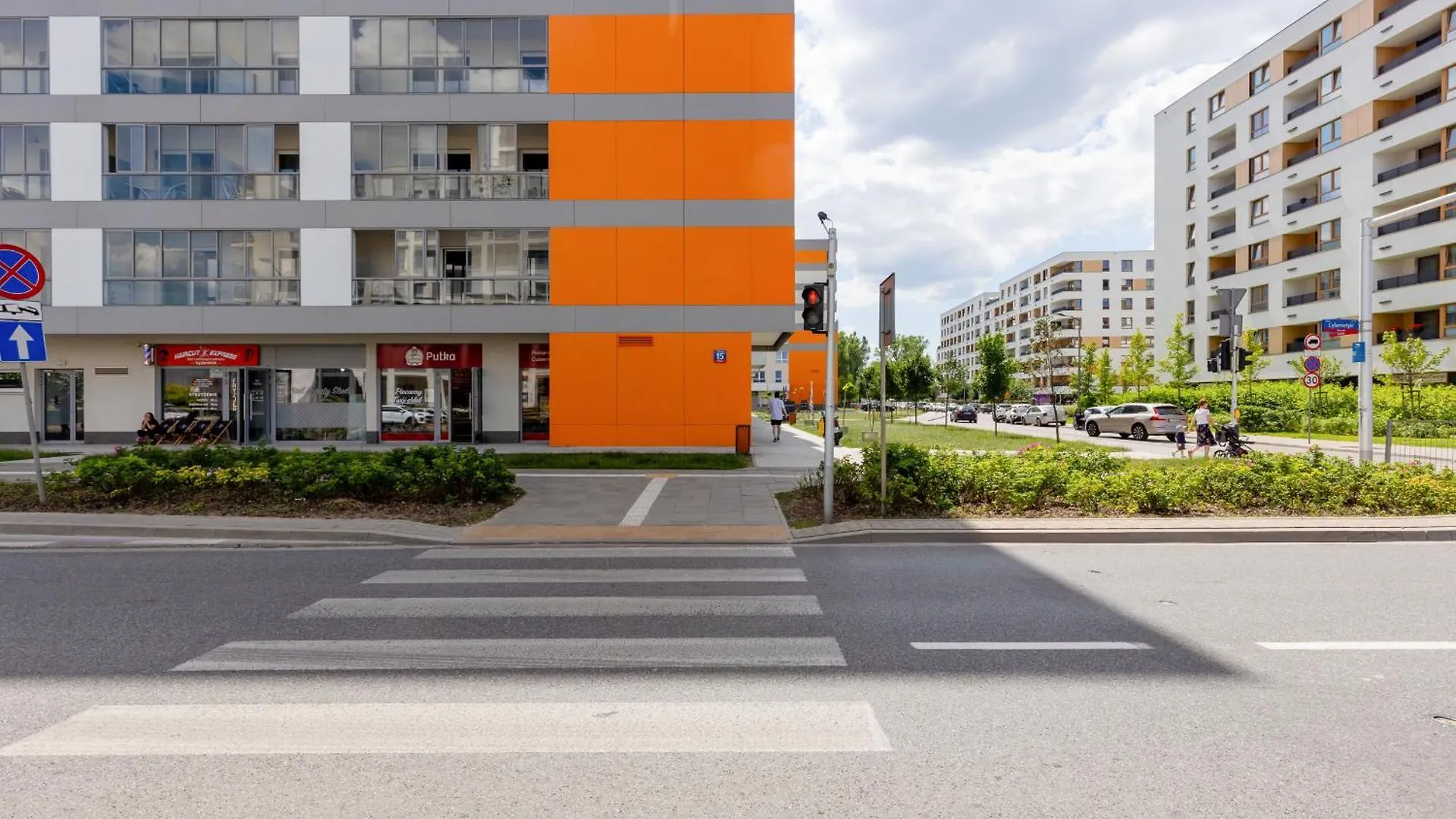 Elegant Apartments With Balcony & Parking Warsaw By Noclegi Renters